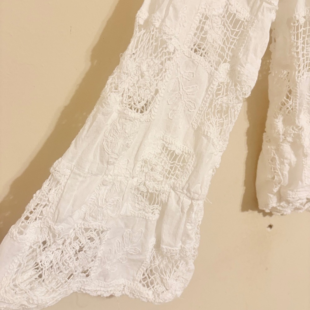 Blue B Crochet Peplum Top White Small V-Neck Bell Sleeve 37129T - Picture 6 of 12